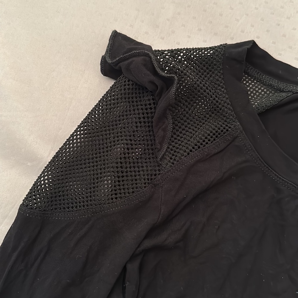SHOULDER DETAIL LONG SLEEVE TOP - Picture 2 of 5
